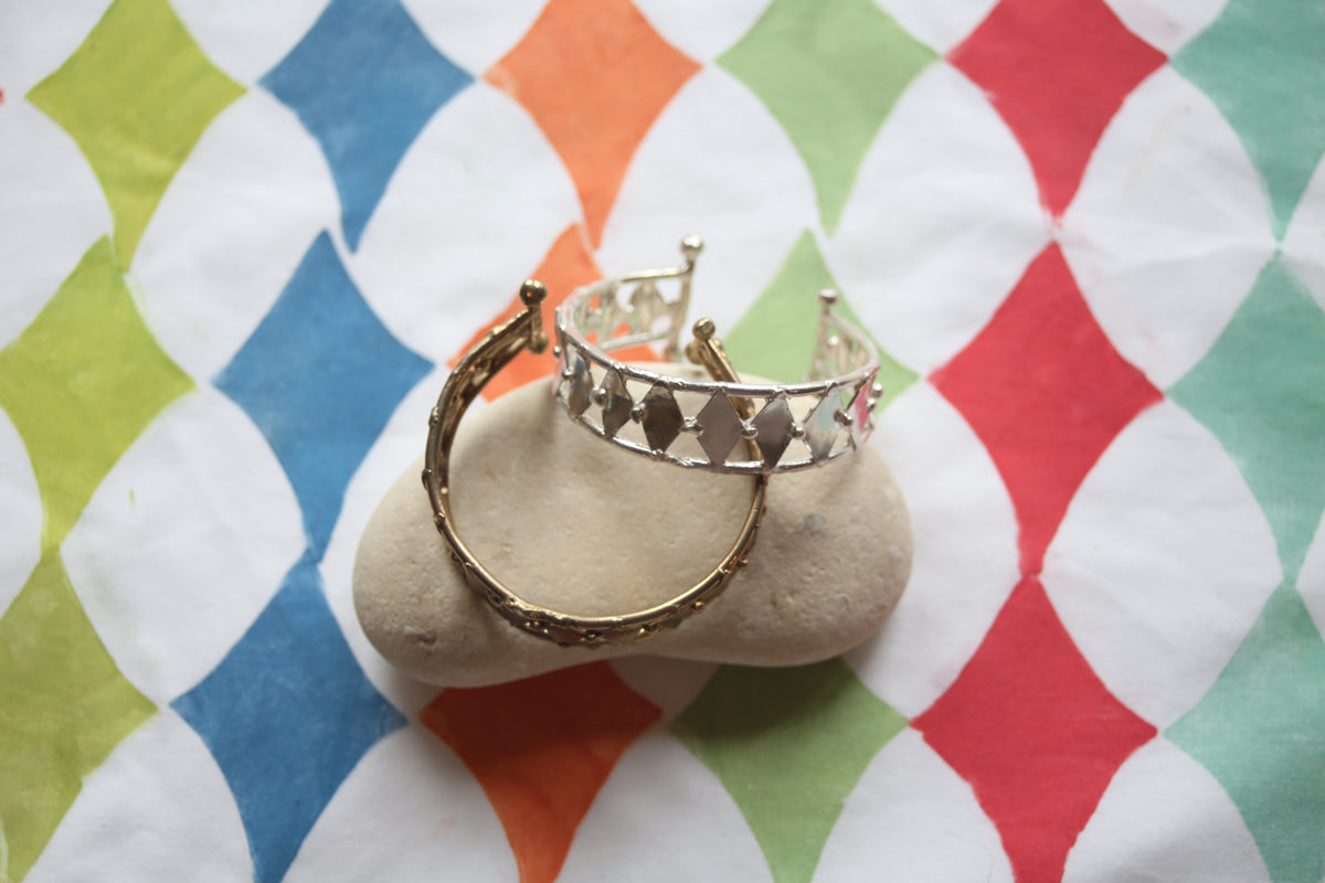 The Jester Bangle