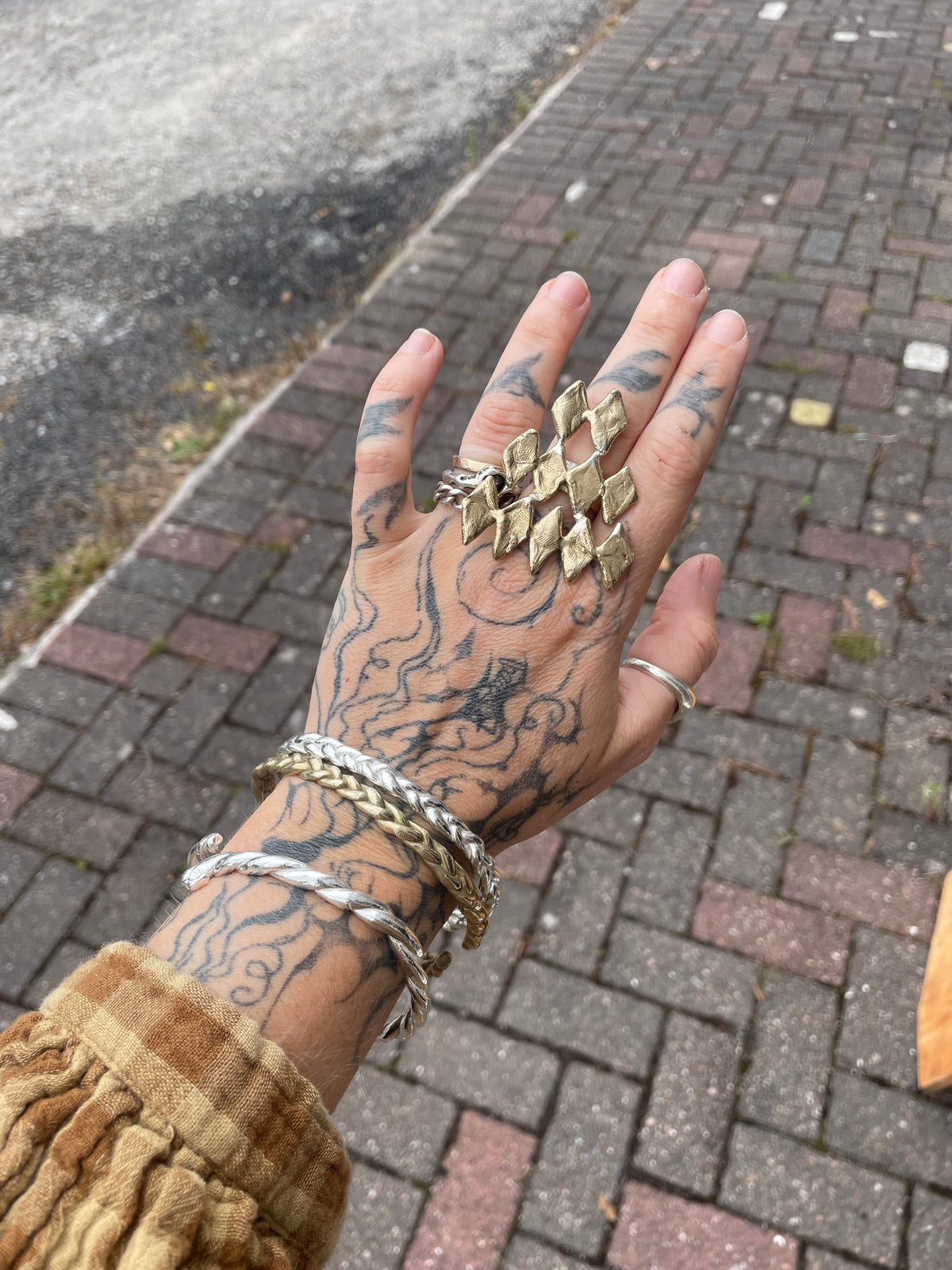 Feral Relic Ring
