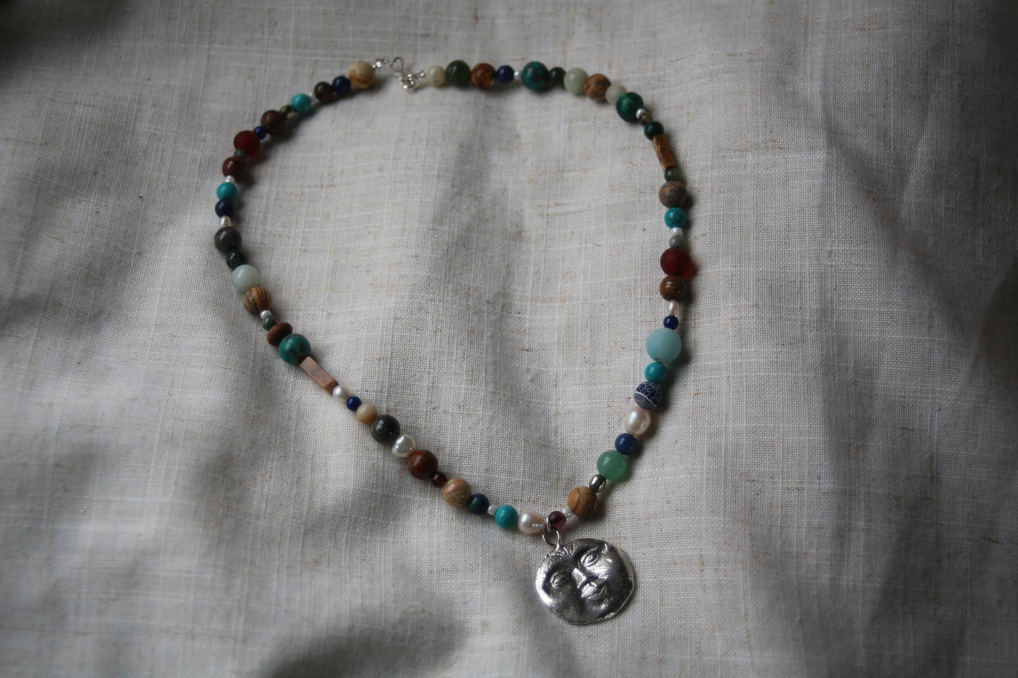 Howl on Beads