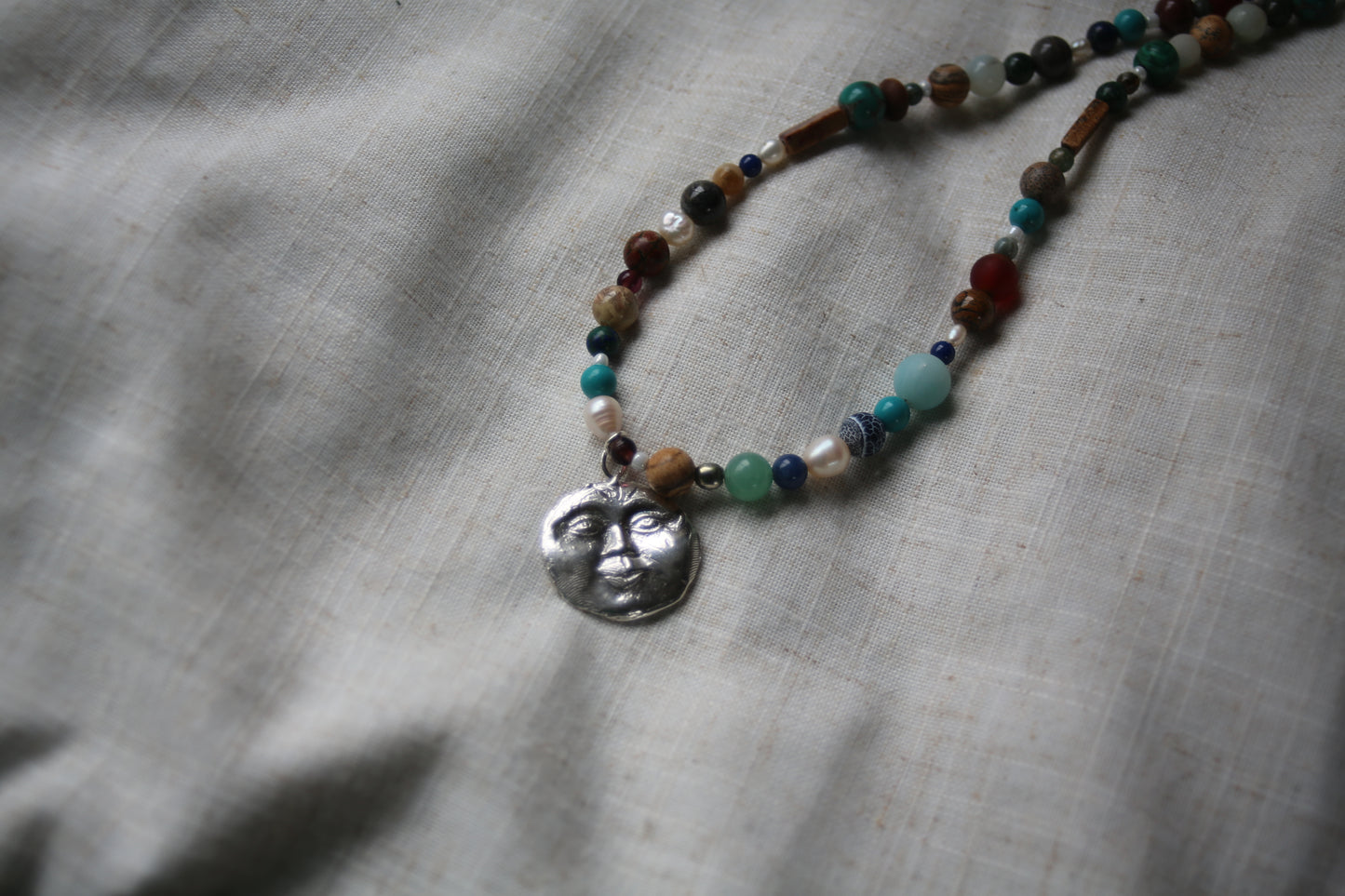 Howl on Beads