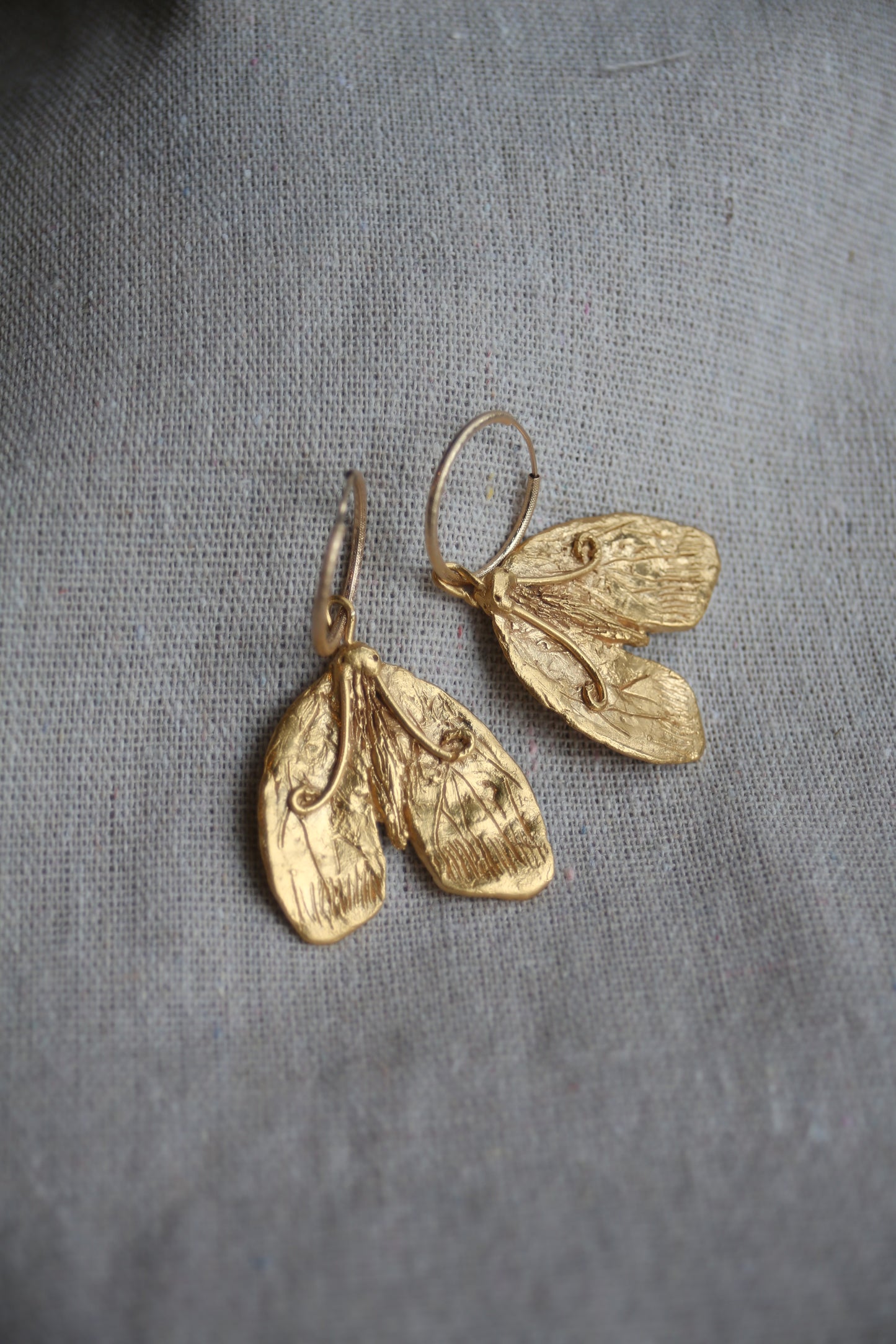 Moth Hoops