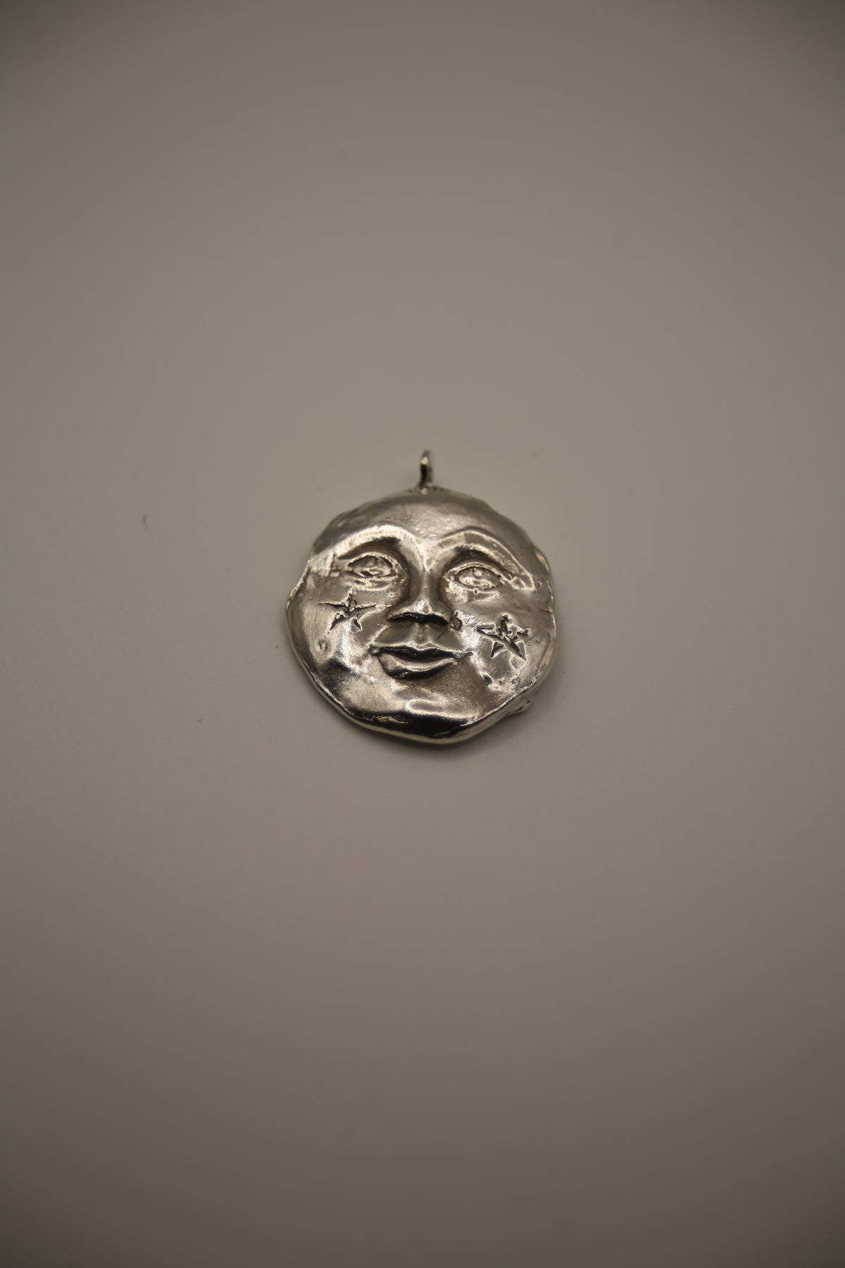 Howl Charm