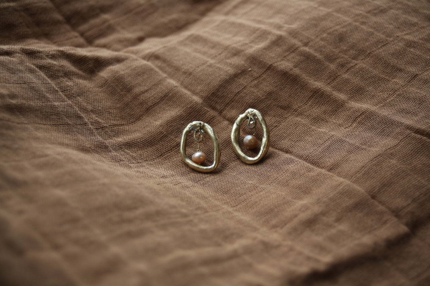 Pearls in Brass studs