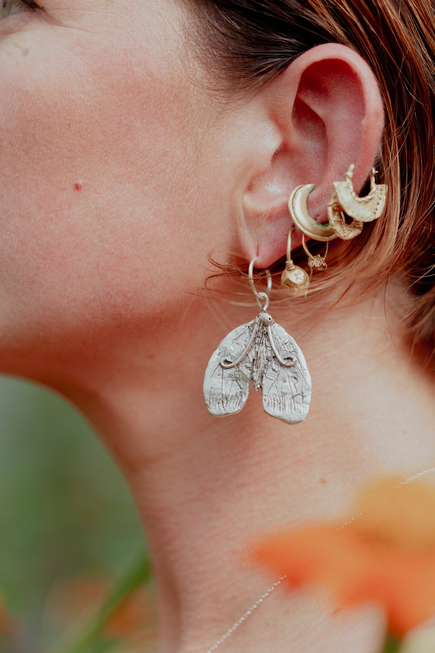 Moth Hoops
