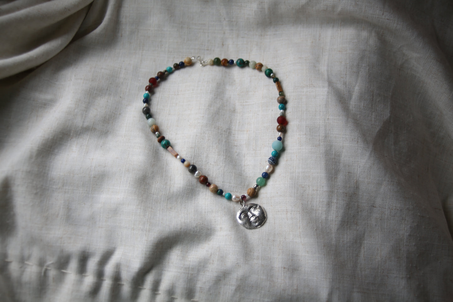 Howl on Beads