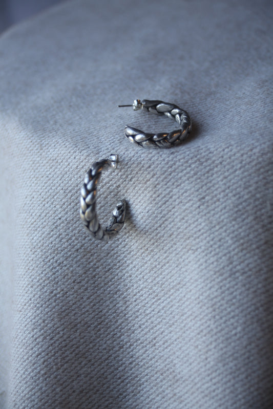 Braided hoops